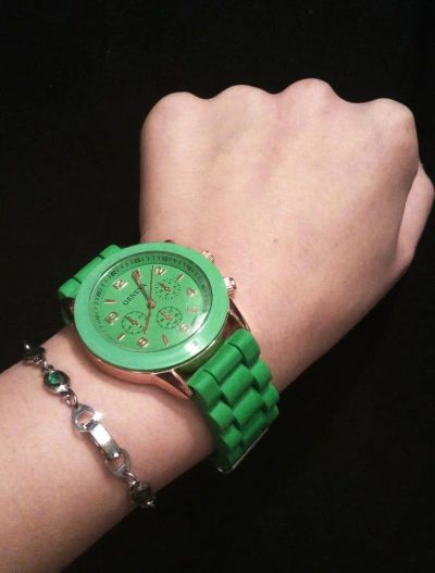 Лот: 9007090. Фото: 1. Часы Женева / Geneva ярко-зелёные. Другие наручные часы