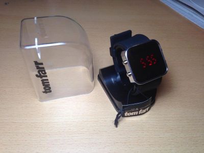 Лот: 4744420. Фото: 1. Часы tom farr led watch. Другие наручные часы