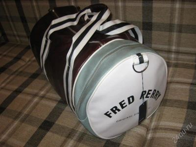 Лот: 947491. Фото: 1. сумка FRED PERRY спортивная. Сумки