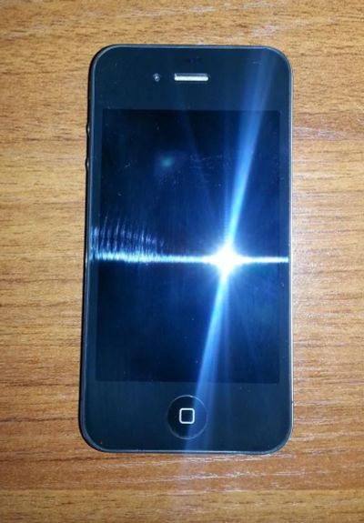 Лот: 4398422. Фото: 1. Apple iPhone 4 8Gb Black. Смартфоны