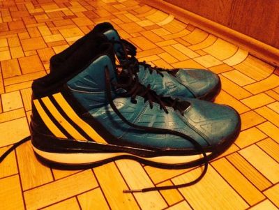 Лот: 7046691. Фото: 1. Adidas Adiwear 65 . Кеды, кроссовки, слипоны