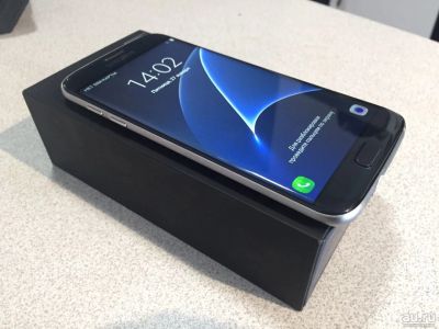 Лот: 8952977. Фото: 1. samsung galaxy s7 edge black saphire... Смартфоны
