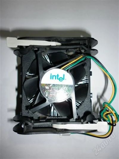 Лот: 1028609. Фото: 1. Система охлаждения на проц. Intel... Системы охлаждения