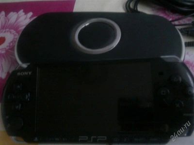 Лот: 1146120. Фото: 1. Psp slim and lait. Очень срочно... Игровые приставки, консоли