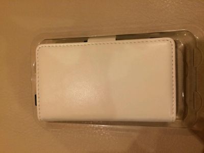 Лот: 5158553. Фото: 1. Sony Xperia E белый чехол. Чехлы, бамперы