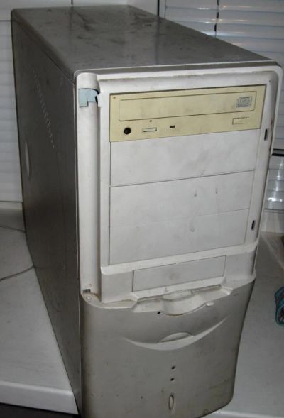 Лот: 4217960. Фото: 1. рабочий системник amd sempron. Компьютеры в сборе