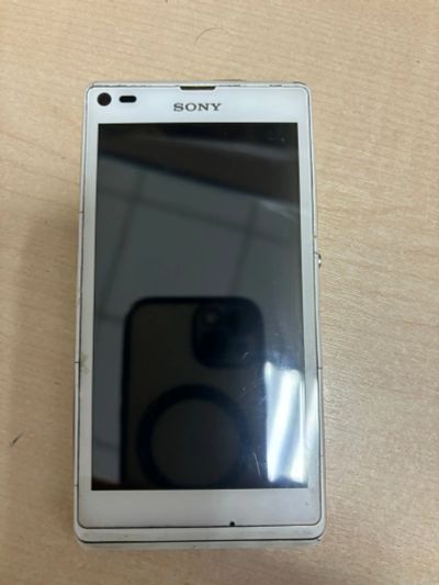 Лот: 24592545. Фото: 1. №1796 . Смартфон Sony C2105 Sony... Смартфоны