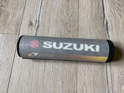 Лот: 20301795. Фото: 1. Подушка на руль мотоцикла Suzuki. Аксессуары