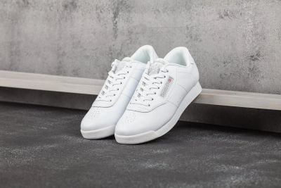 Лот: 12686399. Фото: 1. Кроссовки Reebok CL Runner TM... Кеды, кроссовки, слипоны