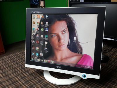 Лот: 5394356. Фото: 1. Монитор 15" LG Flatron L1521B. ЖК-мониторы