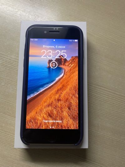 Лот: 20512858. Фото: 1. iPhone SE 2022 white 64 gb. Смартфоны