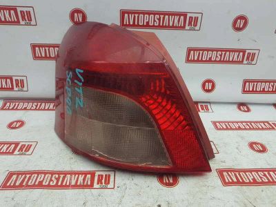 Лот: 20895579. Фото: 1. Фонарь Toyota Vitz SCP90 2SZ-FE... Кузов