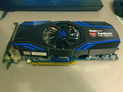 Лот: 2098359. Фото: 1. Sapphire Radeon HD 6870 (1024... Видеокарты