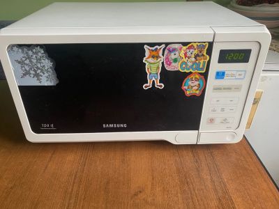 Лот: 25881194. Фото: 1. Микроволновая печь Samsung. Микроволновки, мини-печи