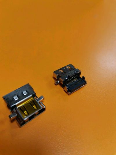 Лот: 11575102. Фото: 1. Разъем HDMI 4 ноги вниз и сзади... Другое (комплектующие)