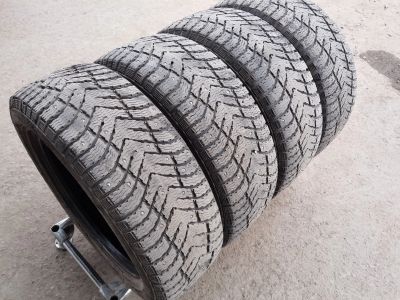 Лот: 25375578. Фото: 1. 205/55 R16 - 4 Шины шипованных... Шины