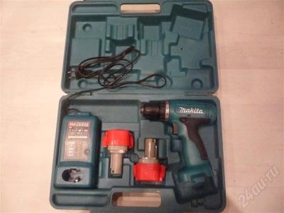 Лот: 608244. Фото: 1. Продам шуруповерт Makita 6260DWPE... Электроинструмент