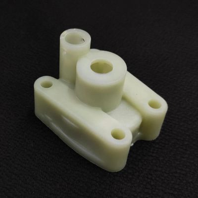 Лот: 24594226. Фото: 1. Корпус помпы охлаждения Yamaha... Запчасти для лодок, катеров, лодочных моторов