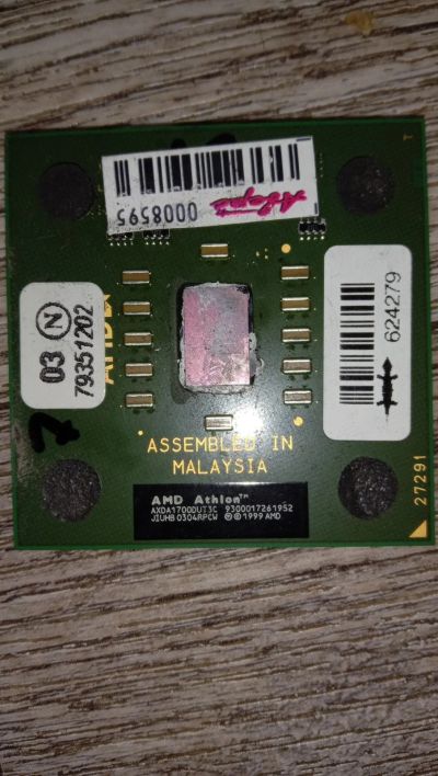 Лот: 16148336. Фото: 1. AMD Athlon XP 1700+ - AXDA1700DUT3C. Материнские платы