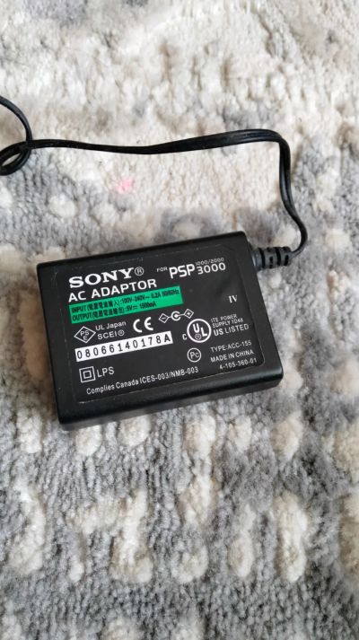 Лот: 20521744. Фото: 1. Зарядка psp. Зарядные устройства, блоки питания, адаптеры сетевые для смартфонов