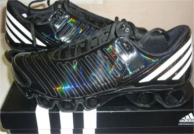 Лот: 6742627. Фото: 1. кроссовки мужские adidas predator. Кеды, кроссовки, слипоны