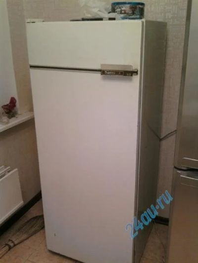 Лот: 715343. Фото: 1. Холодильник Бирюса - 6. Холодильники, морозильные камеры