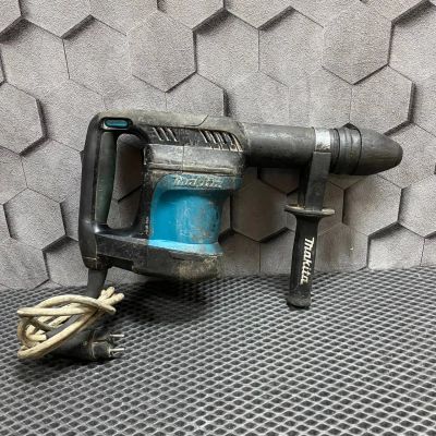 Лот: 20739209. Фото: 1. Отбойный молоток Makita HM0870C... Электроинструмент