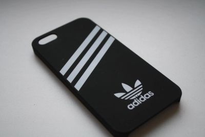 Лот: 8139450. Фото: 1. Черный Adidas чехол-накладка для... Чехлы, бамперы