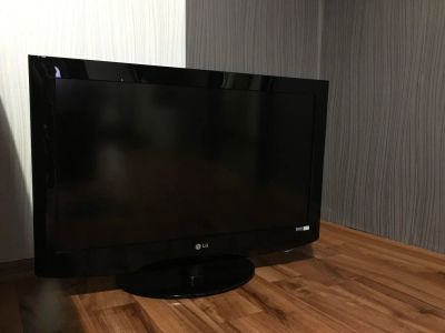 Лот: 10884702. Фото: 1. Телевизор LG 32LH2000. Телевизоры