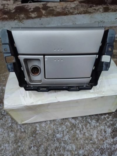 Лот: 18365207. Фото: 1. Пепельница Camry 40. Салон