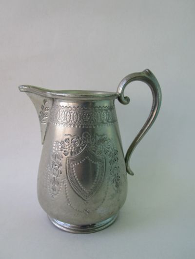 Лот: 19553386. Фото: 1. 218. молочник Atkin Brothers Sheffield... Предметы интерьера и быта
