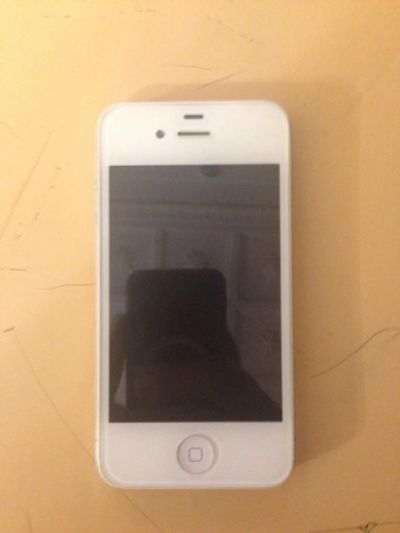 Лот: 6246380. Фото: 1. Apple iPhone 4 32gb. Смартфоны