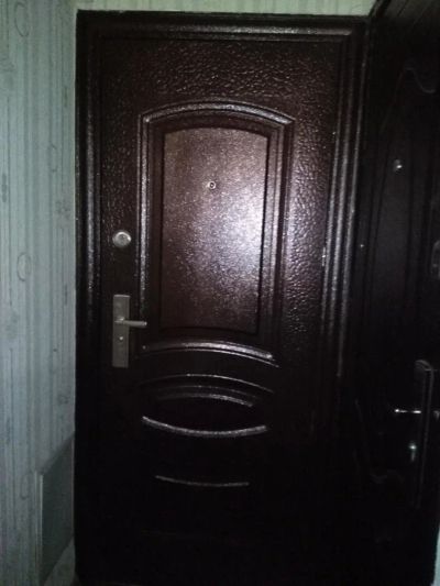 Лот: 10444766. Фото: 1. Сдам комнату 18кв.м. 6т.р. срочно... Квартиры, студии
