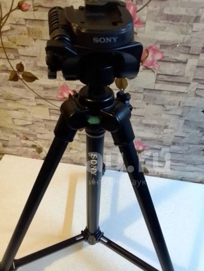 Лот: 19157138. Фото: 1. Штатив тренога Sony VCT-R640... Штативы, держатели