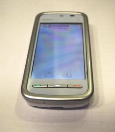 Лот: 6578722. Фото: 1. Продам смартфон Nokia 5228 в хорошем... Смартфоны