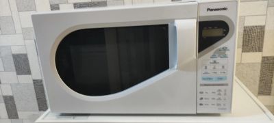 Лот: 19944577. Фото: 1. Микроволновая печь Panasonic NN-MX25WF. Микроволновки, мини-печи