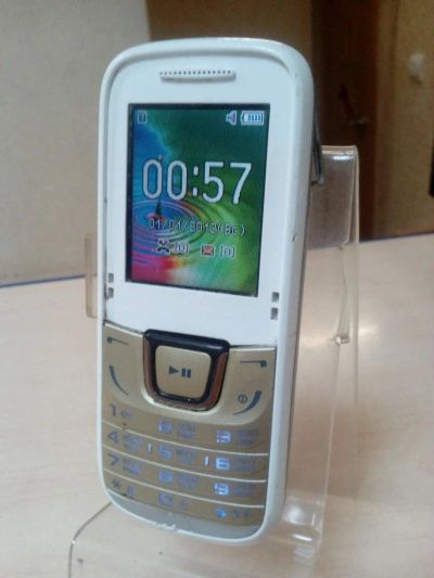Лот: 9303657. Фото: 1. №696 . Телефон Samsung GT-E1282T... Кнопочные мобильные телефоны