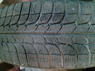 Лот: 1272428. Фото: 1. R17 215/45 Bridgestone Blizak... Шины