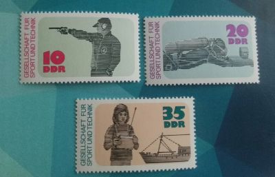 Лот: 19821085. Фото: 1. 1977 г, ГДР спорт, серия N 2220... Марки