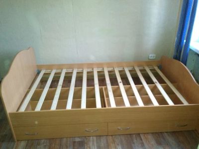 Лот: 4993706. Фото: 1. Кровать 1.5 НА 2. Кровати