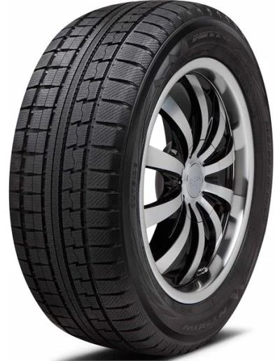 Лот: 20140080. Фото: 1. Шина 275/45 20 110Q Nitto NT90W... Шины