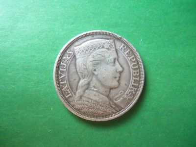 Лот: 18572213. Фото: 1. Латвия 5 лат 1929 г.,крупное серебро... Страны СНГ и Балтии