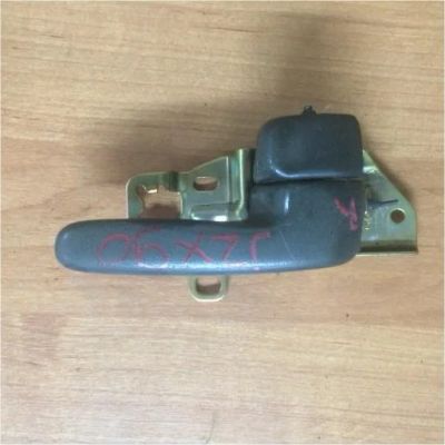 Лот: 9669533. Фото: 1. Ручка двери внутренняя Toyota... Кузов