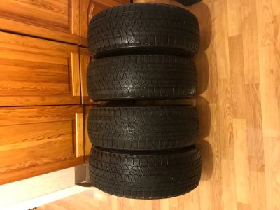Лот: 12605386. Фото: 1. Зимнии шины Bridgestone 225/55... Шины