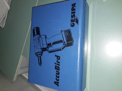 Лот: 14555003. Фото: 1. Заклепочник Gesipa Accubird. Электроинструмент