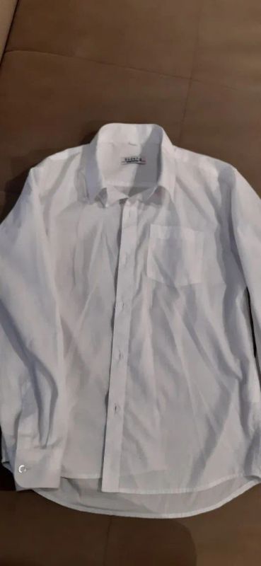 Лот: 19399998. Фото: 1. Рубашка белая р.140. Рубашки, блузки, водолазки