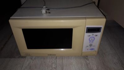 Лот: 16929908. Фото: 1. Микроволновка samsung. Микроволновки, мини-печи