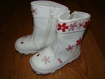 Лот: 4385498. Фото: 1. Сапоги Antilopa р.26. Сапоги