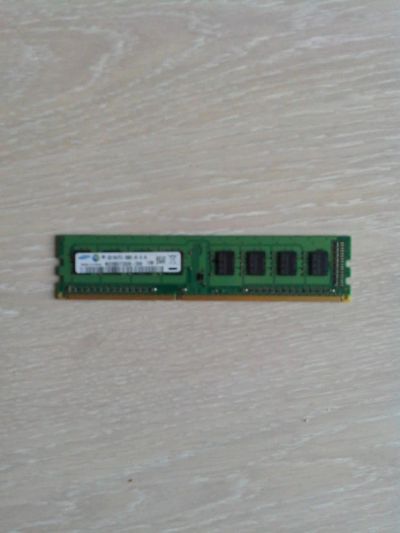 Лот: 3960779. Фото: 1. DIMM DDR3 2Гб 1333 МГц Samsung. Оперативная память