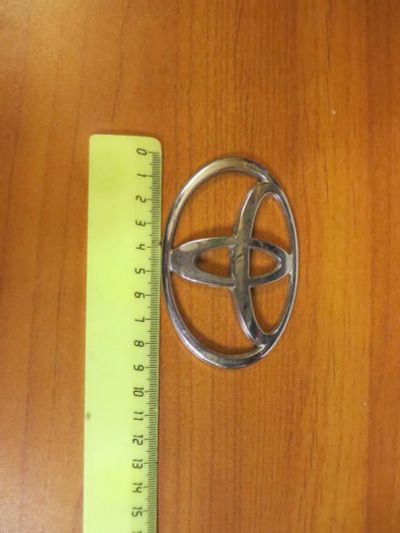 Лот: 11064783. Фото: 1. Эмблема шильдик Toyota. Детали тюнинга